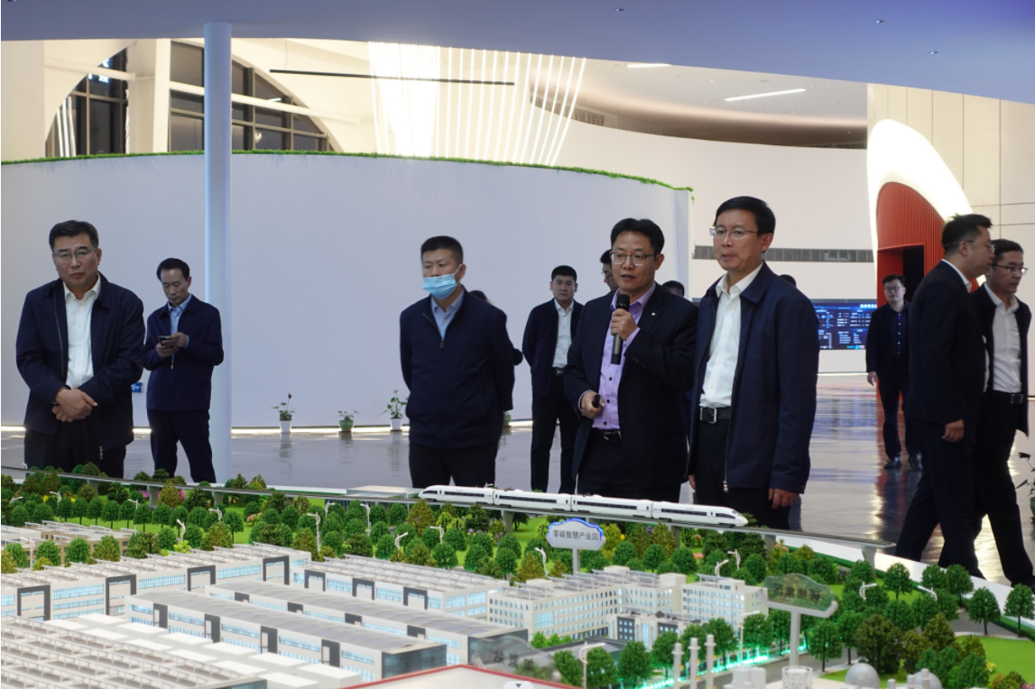 潍坊市市委领导一行莅临齐鲁储能谷考察调研
